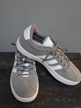 NEW! No Box Adidas Gray Low-Top Suede-Style Sneakers with White Stripes